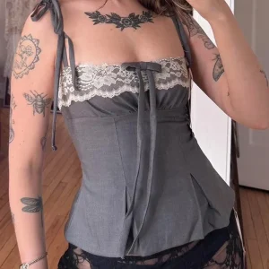 Sexy Lace Bow Decorate Camisole Women Y2K Contrast Color Lace Patchwork Tie-Up Vest Sweet Lovable Corset Skinny Crop Tops Female